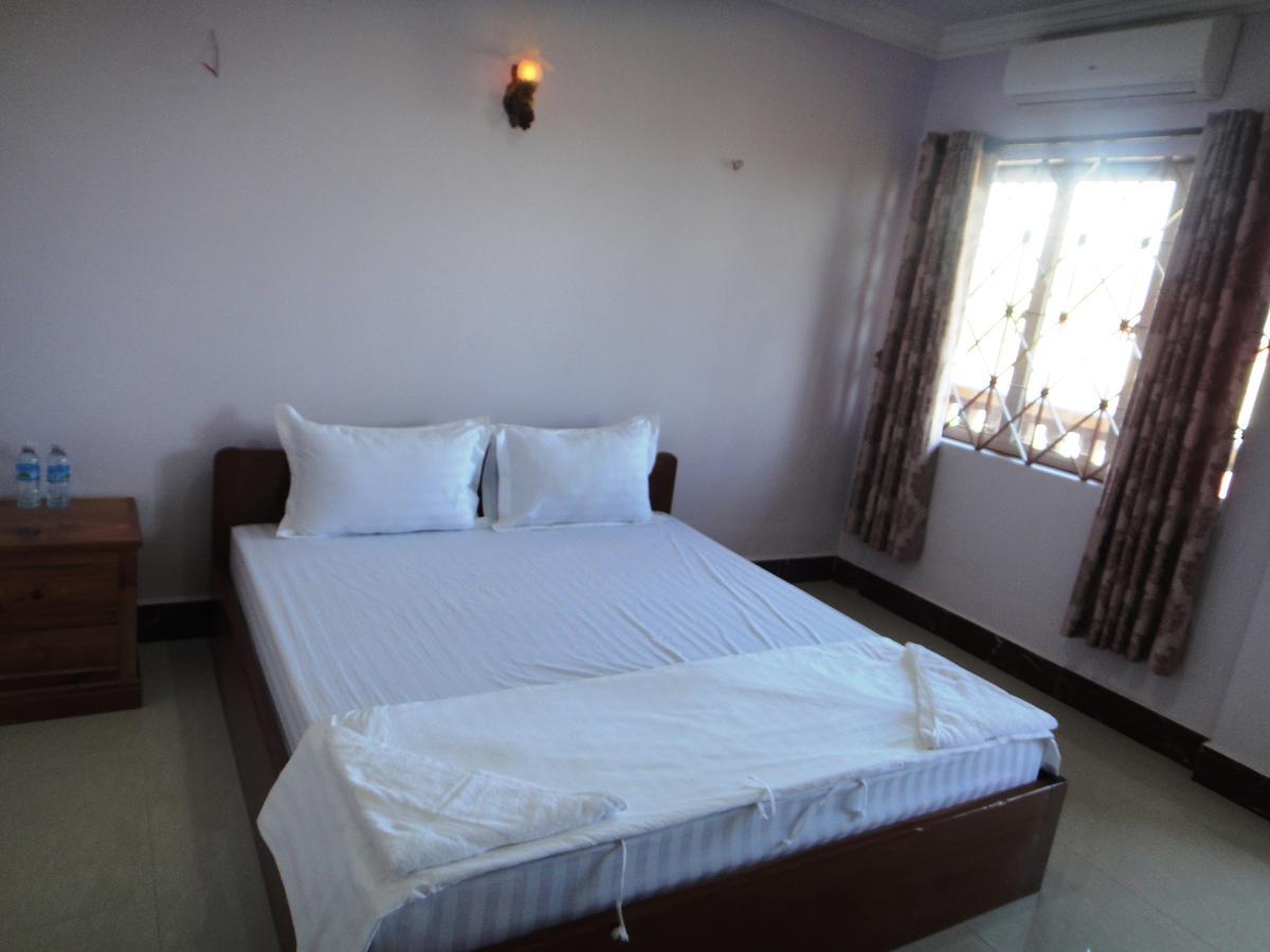 Sambo Leap Guesthouse กำปอต ห้อง รูปภาพ