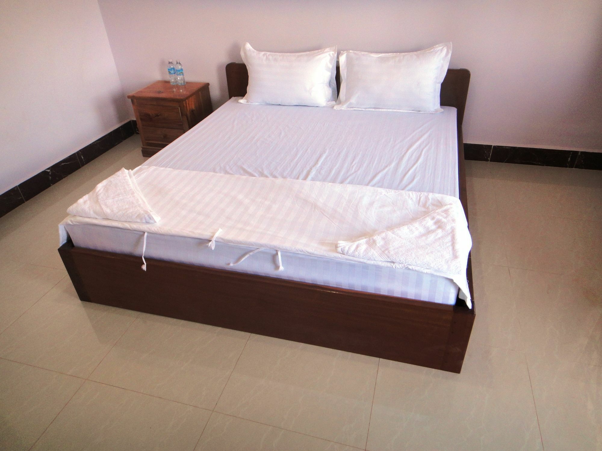 Sambo Leap Guesthouse กำปอต ภายนอก รูปภาพ