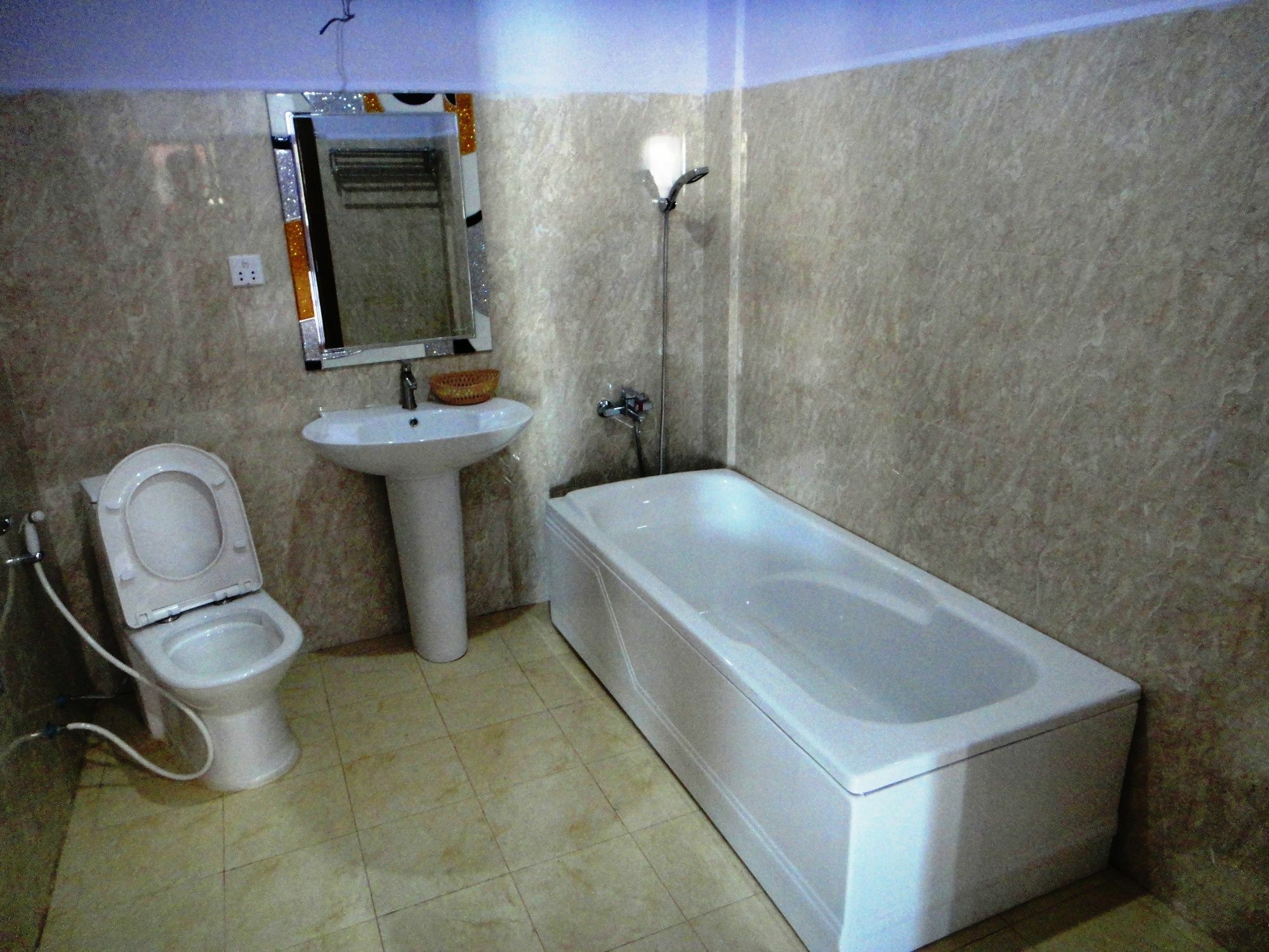 Sambo Leap Guesthouse กำปอต ภายนอก รูปภาพ