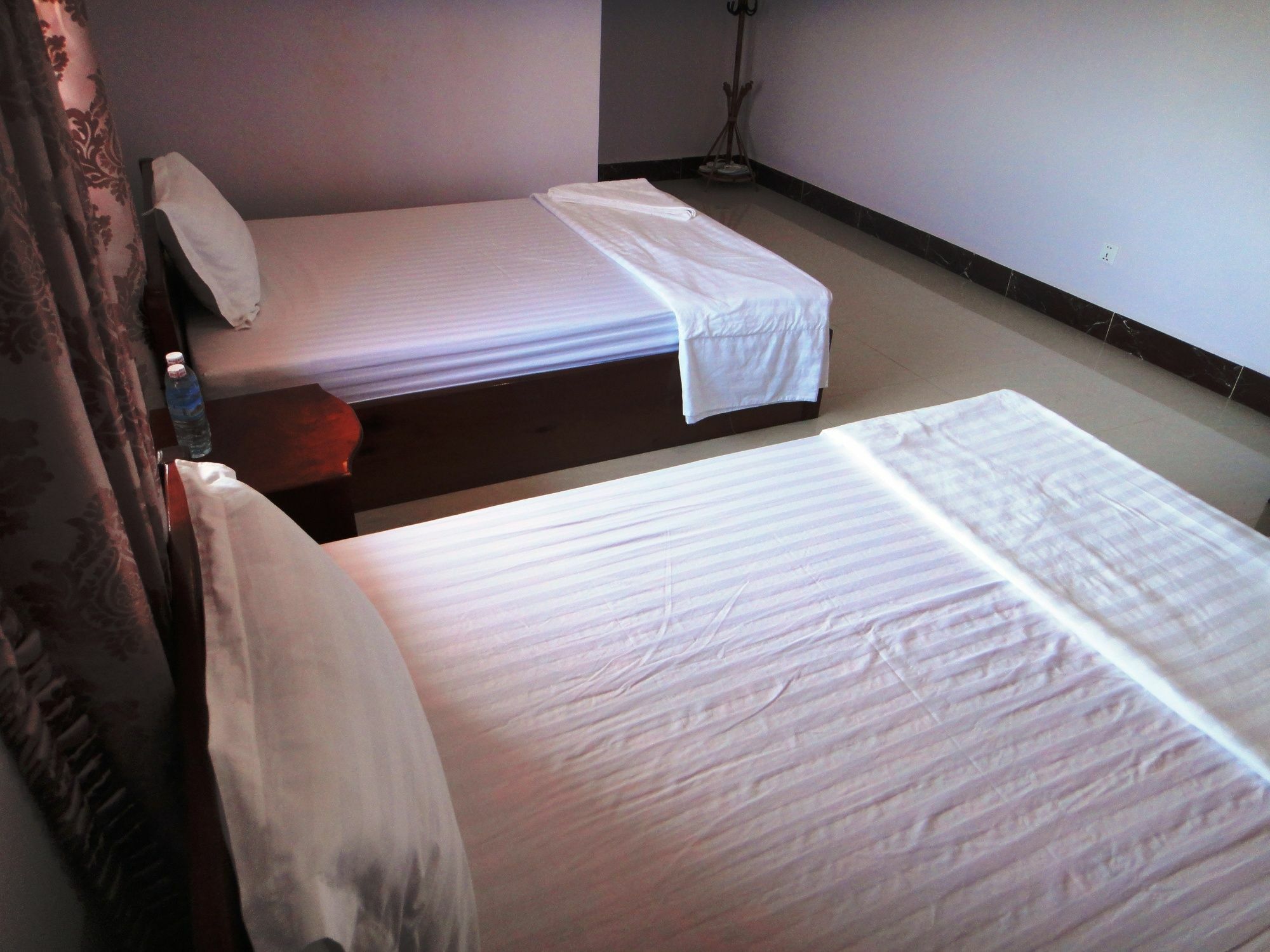Sambo Leap Guesthouse กำปอต ภายนอก รูปภาพ