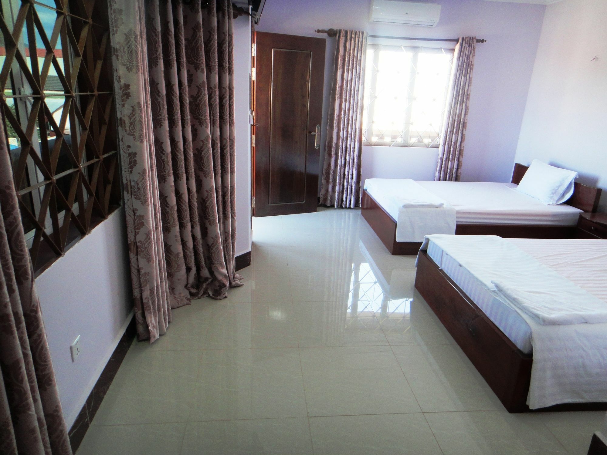 Sambo Leap Guesthouse กำปอต ภายนอก รูปภาพ
